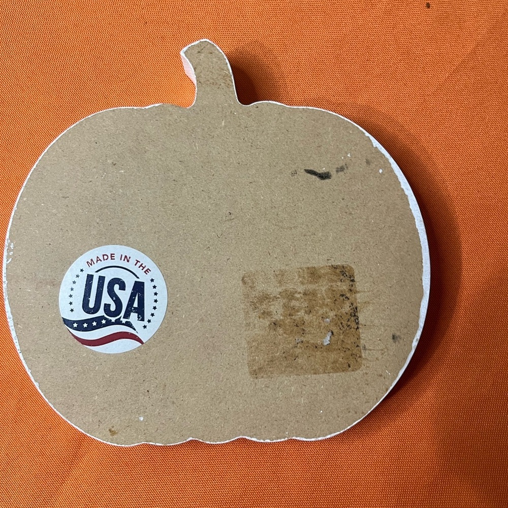 6/$25 Festive Pumpkin Wall Art for Halloween - Picture 3 of 10